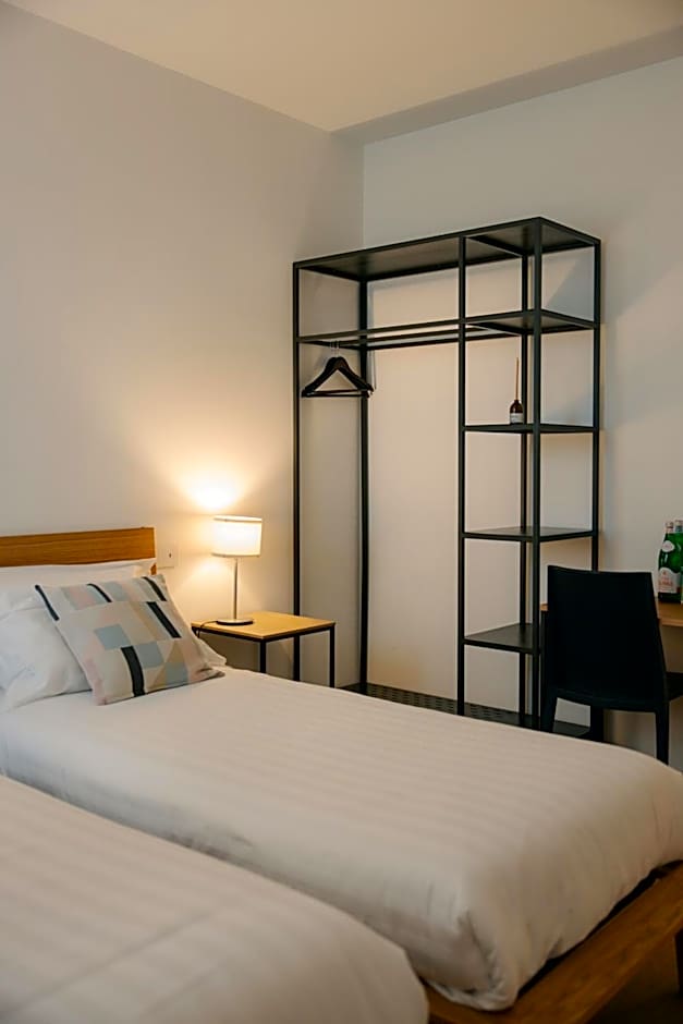 Stilla Rooms & Contemporary Cuisine