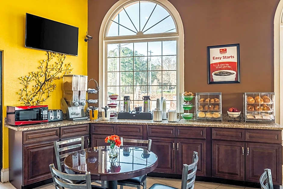 Econo Lodge Acworth East