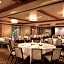 Willows Lodge