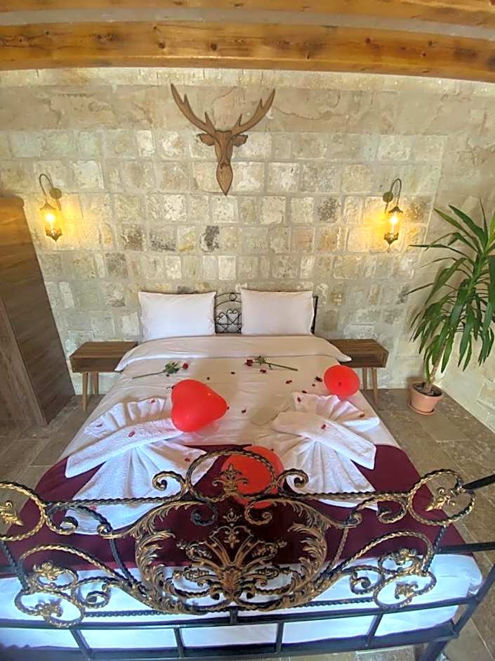 Lavinia Cappadocia Cave