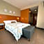 [ACTIVE] Fuente Oro Business Suites