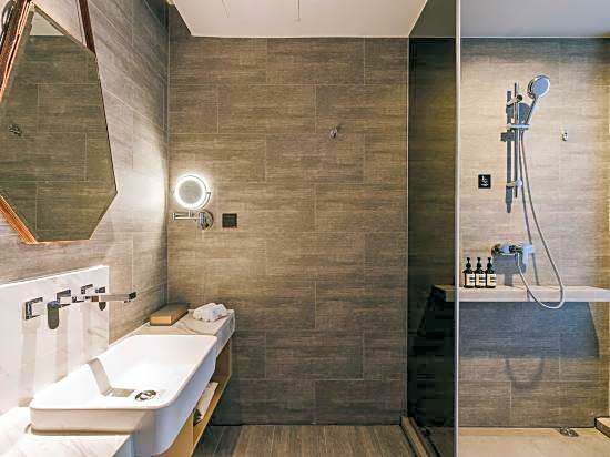 Atour Hotel (Jiangyin Binjiang Middle Road Sports Center)                                  