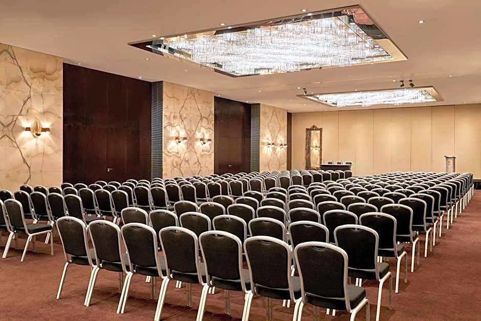 Sheraton Lisboa Hotel & Spa