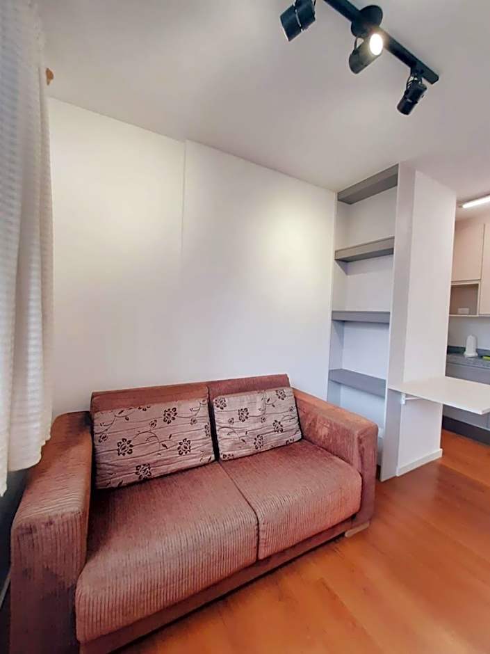 Apto confortável Centro/Batel