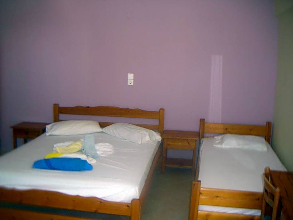 Studios by Climbing House