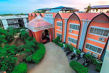 Basement Standard Double or Twin Room