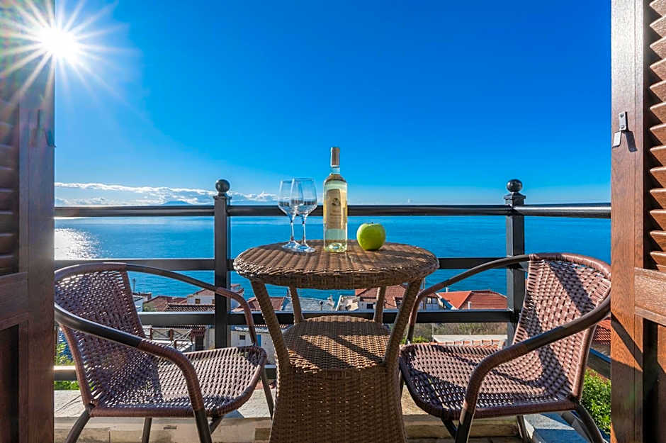 Agnanti Hotel Apartments