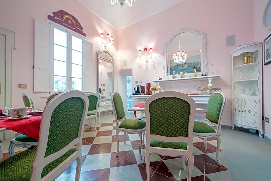 The Crown Palace - Gallipoli