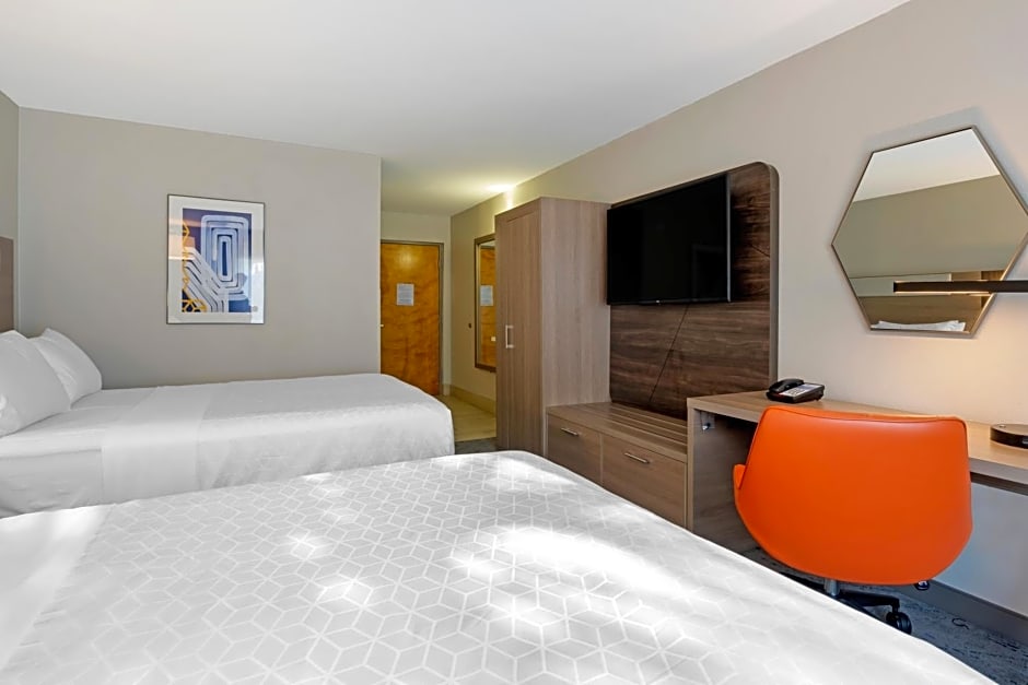 Holiday Inn Express Hotel & Suites - The Villages