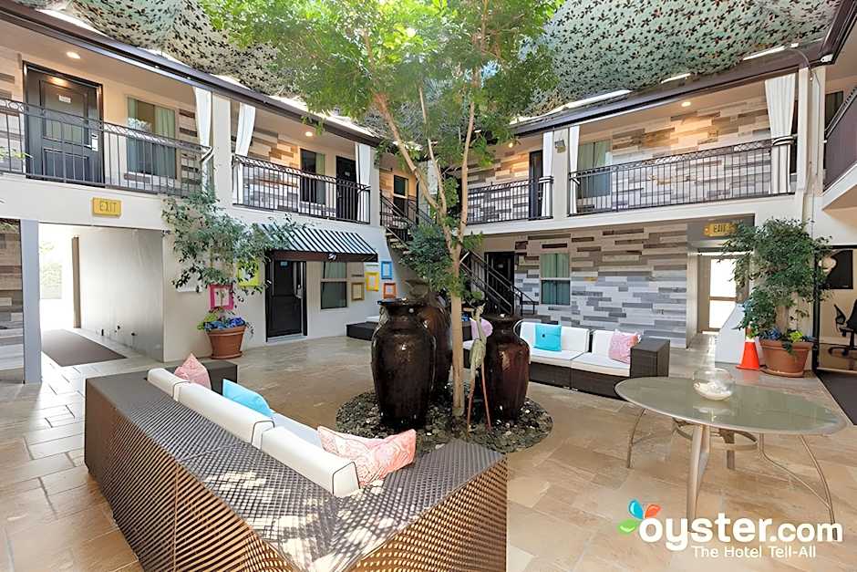 L.A. Sky Boutique Hotel