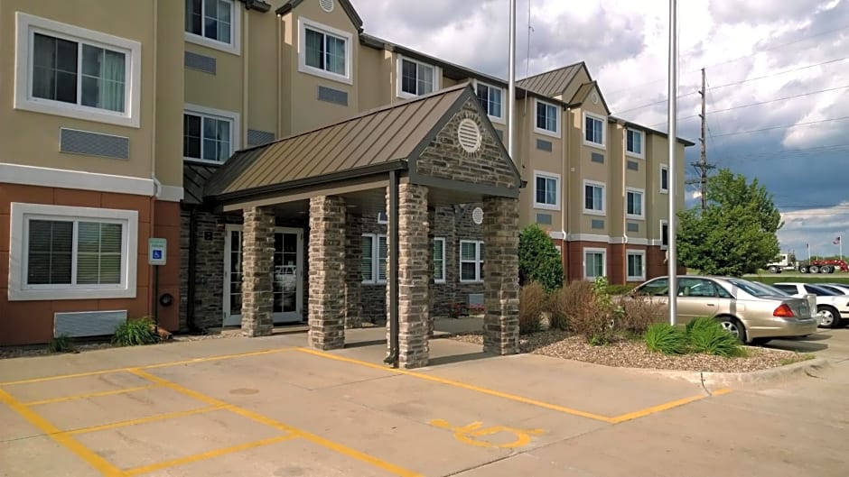 Microtel by Wyndham Cedar Rapids/Marion