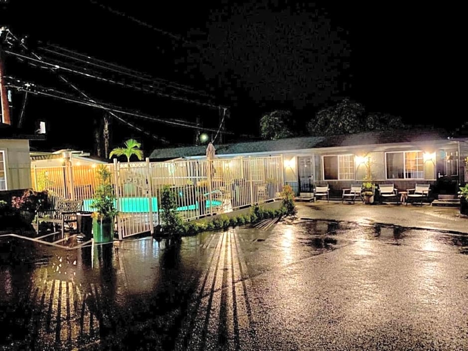 Shell Beach Inn