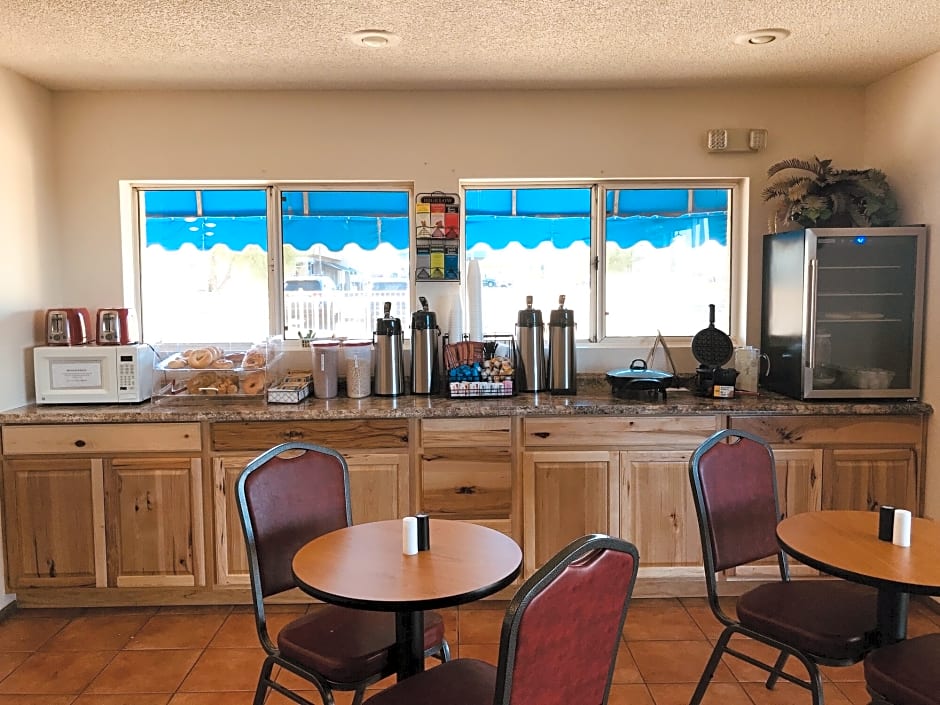 Americas Choice Inn And Suites