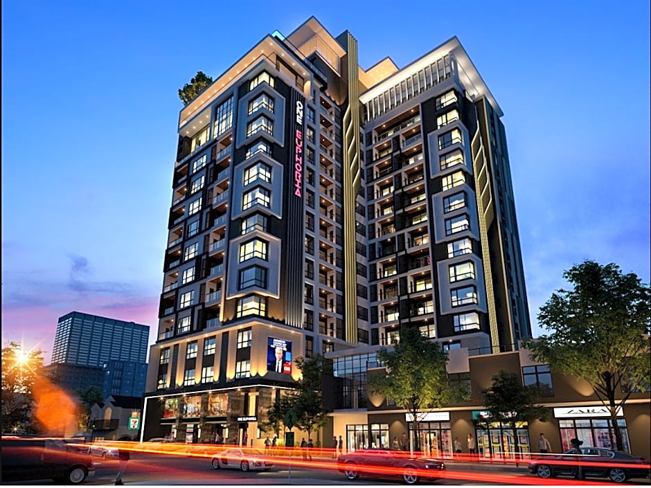 One Euphoria Luxe Hotel