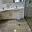 Gladstone City Central Apartment Hotel Official