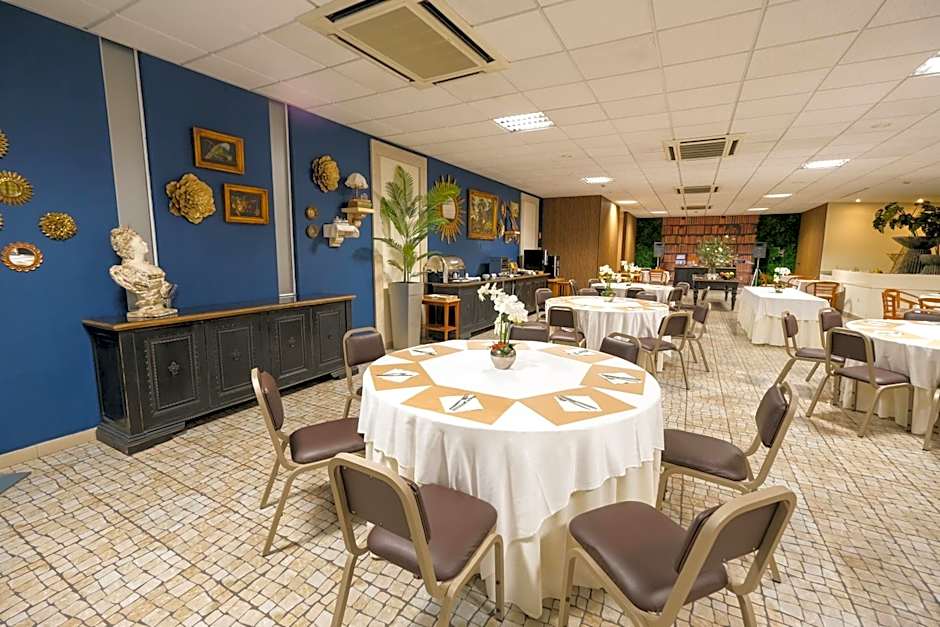 Hotel Rainha D. Amélia, Arts & Leisure