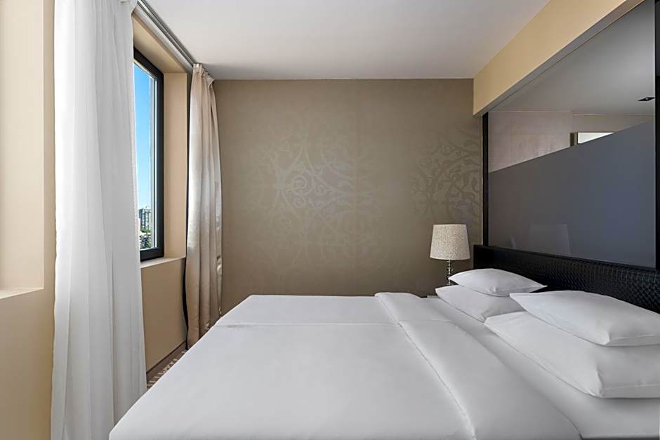 Photo 1 of 5 of Junior Suite