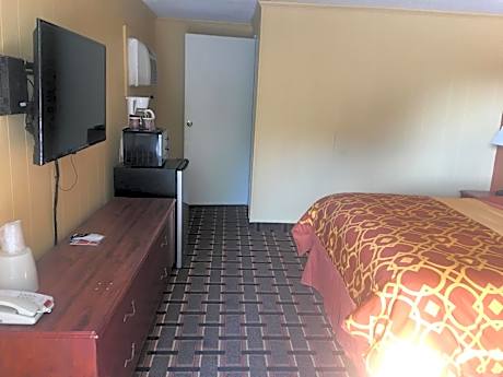 Single Room - Non-Smoking