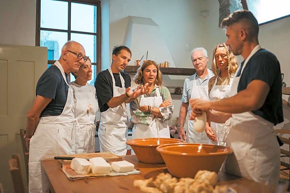 Antica Dimora Del Gruccione, Albergo diffuso