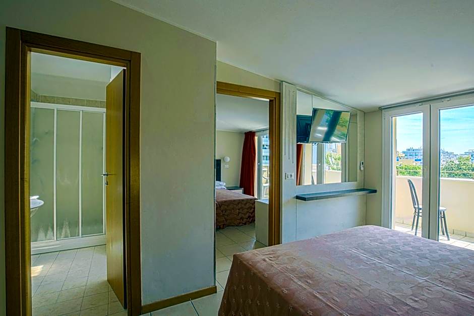 Hotel Ombretta Mare