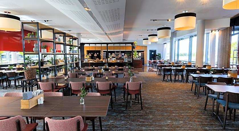 Clarion Hotel Bergen Airport Terminal