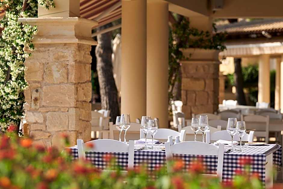 Aphrodite Hills Rentals - Superior Villas