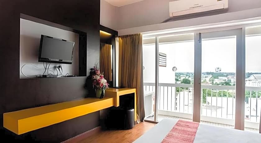 Pailyn Phitsanulok Hotel