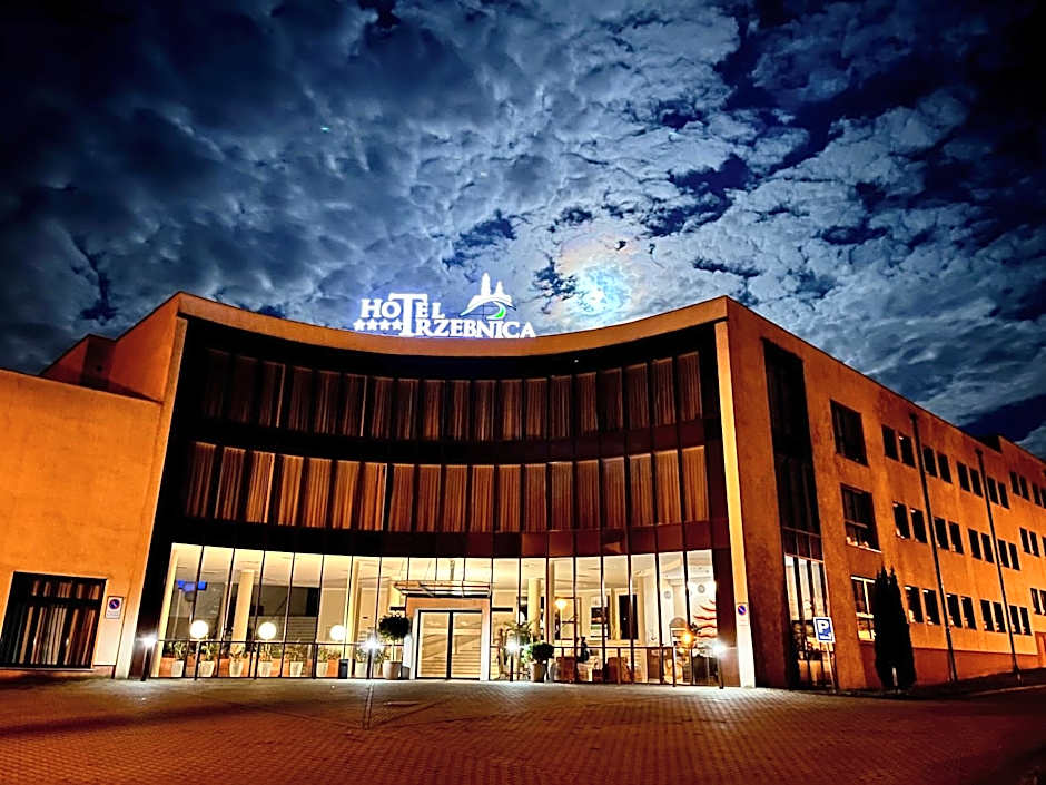 Hotel Trzebnica