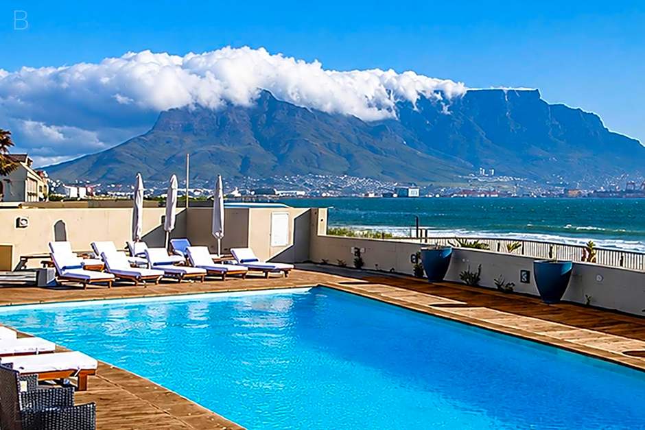 Lagoon Beach Hotel & Spa