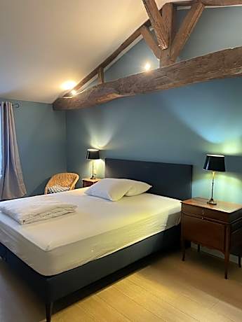 Chambre Simple-Confort-Salle de bain-Vue sur le vignoble-Les Amuse-Gueules