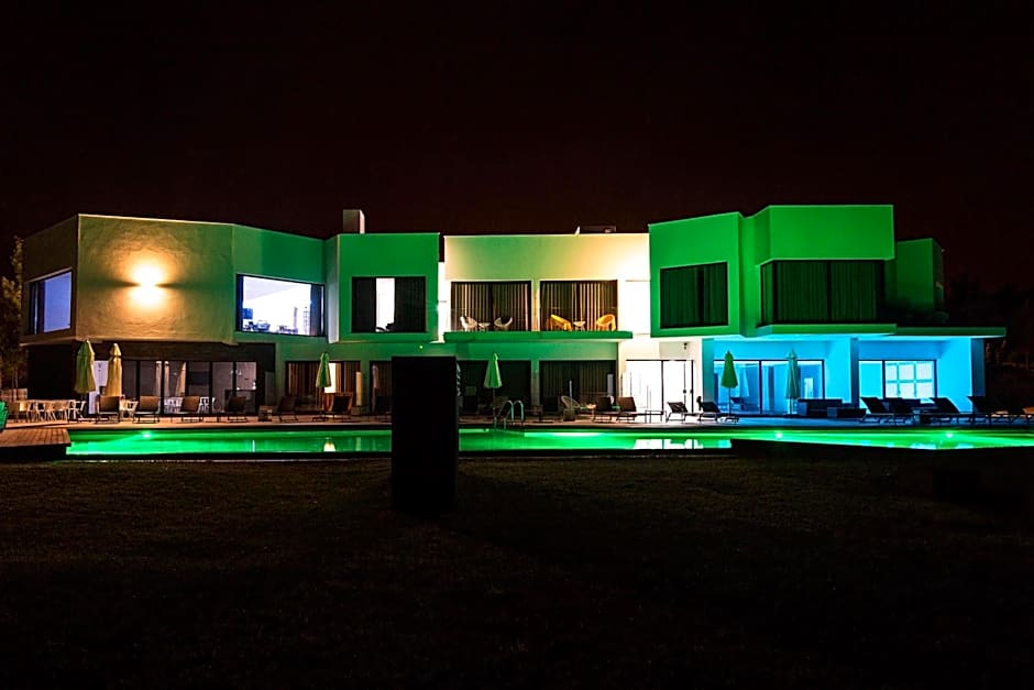 Enigma - Nature & Water Hotel