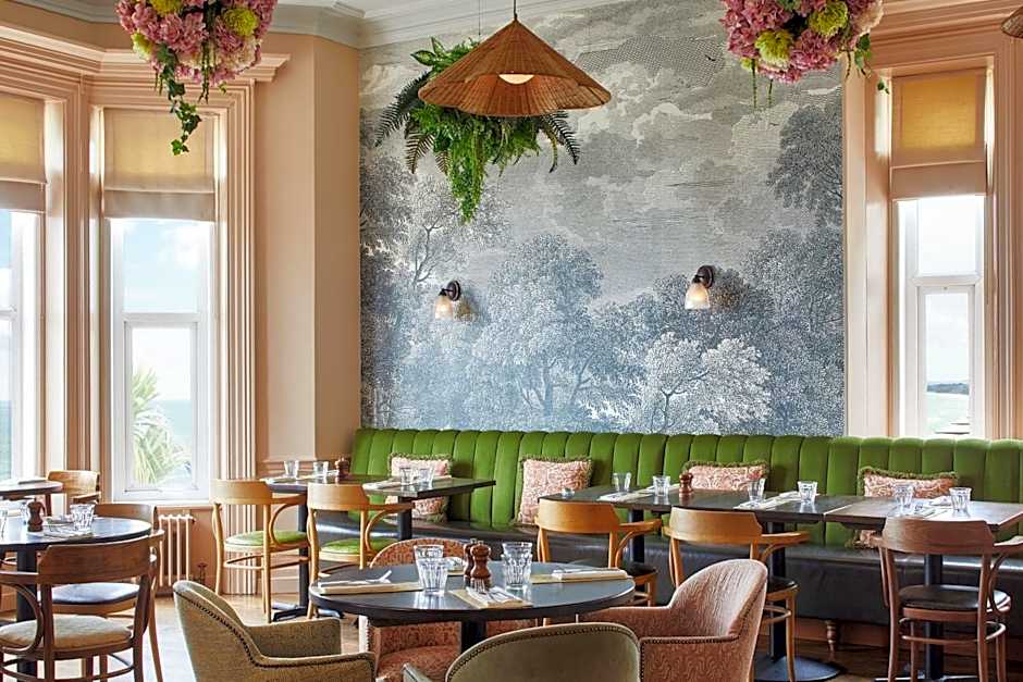 Bournemouth Highcliff Marriott Hotel