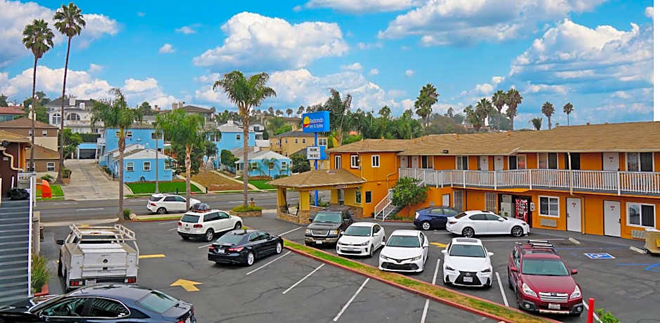 Photo 1 of 16 of Redondo Inn and Suites