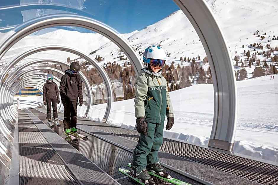 Palazi Apartments & Spa