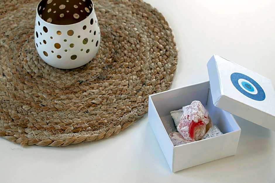 Thalia Bloom Villa Apartments