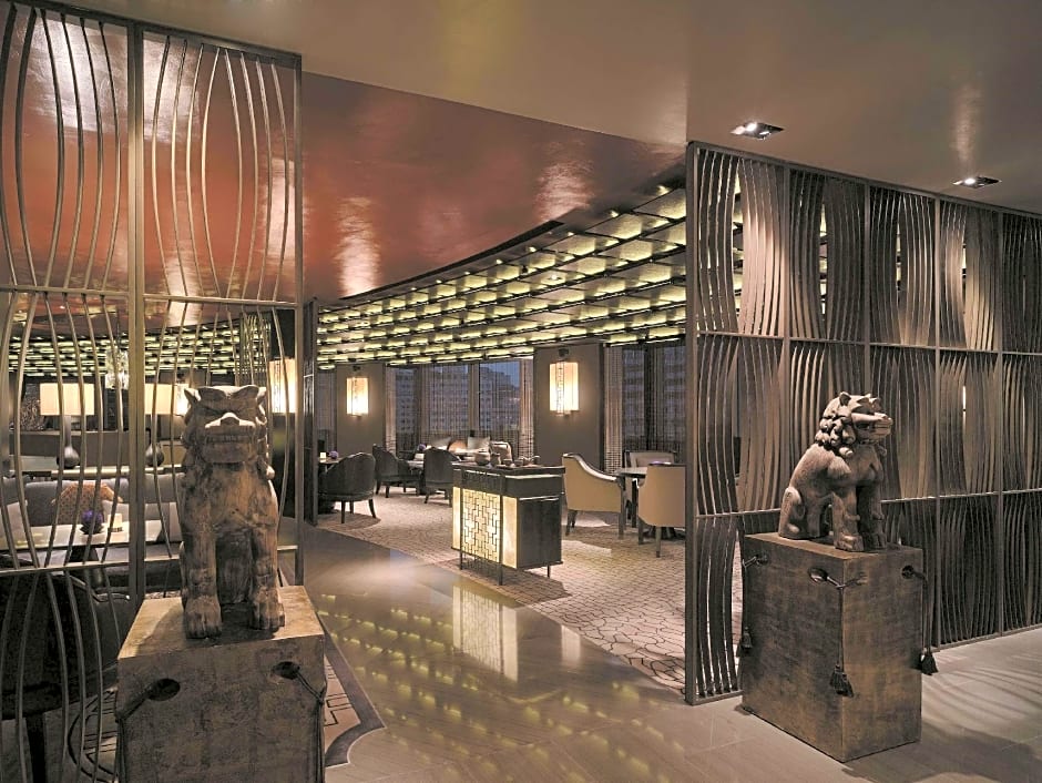 Shangri-la's Far Eastern Plaza Hotel, Taipei