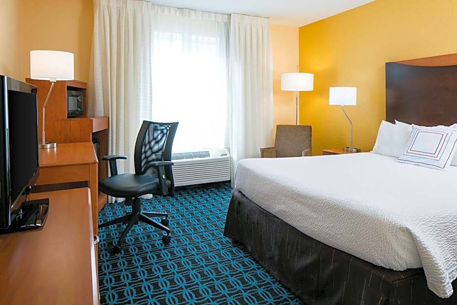 Fairfield Inn & Suites by Marriott Kansas City Airport