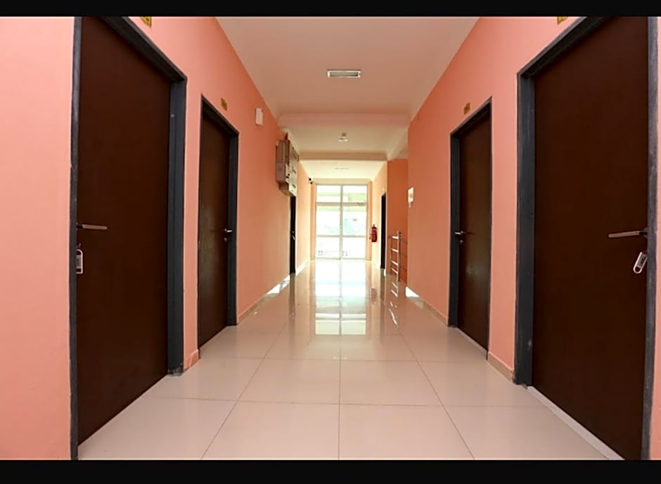 SA VILLA HOLIDAY INN