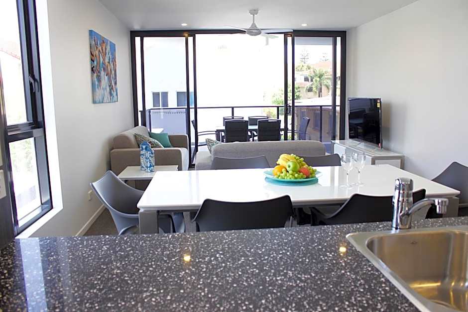 Synergy Broadbeach - Official