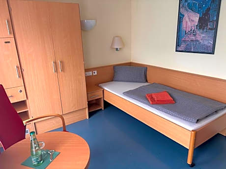 Single Room - Disability Access