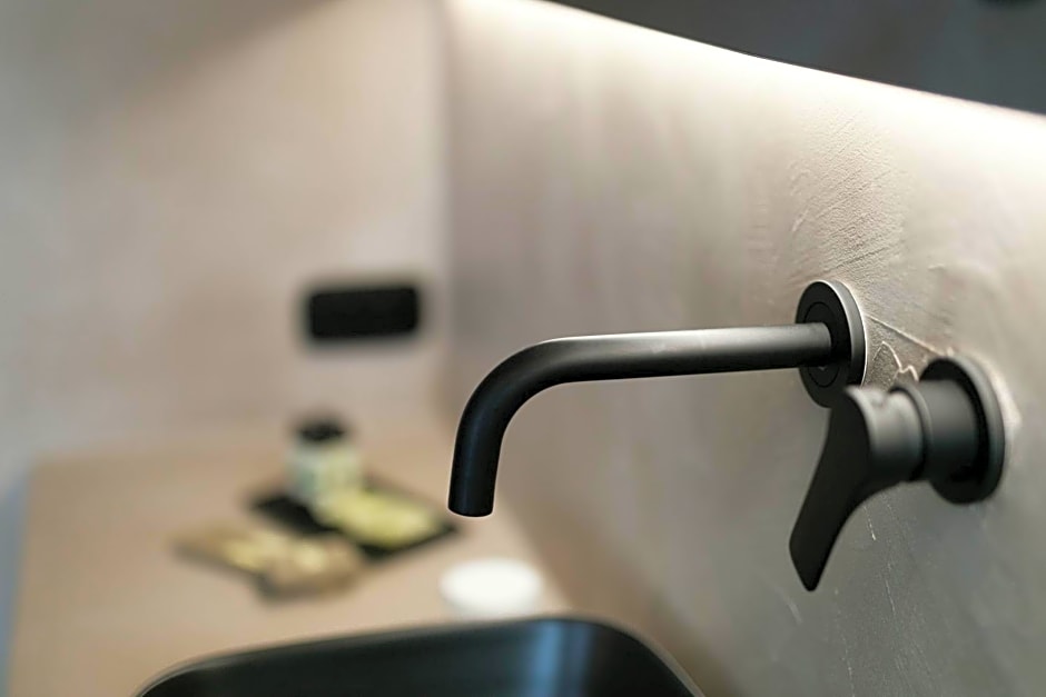 Allonda Seafront Experience