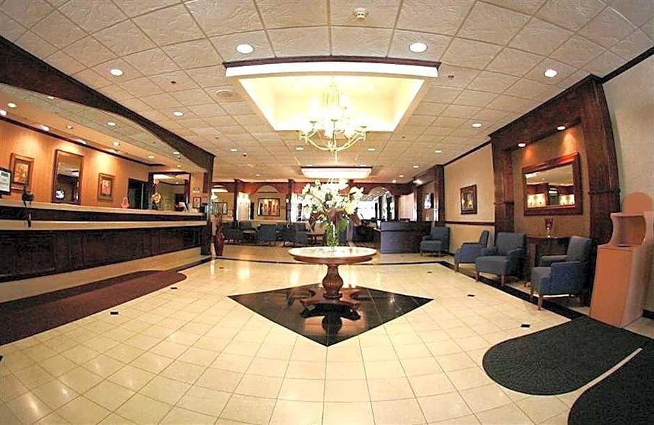 E Hotel Banquet & Conference Center