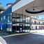 Motel 6 Anaheim, CA - Convention Center