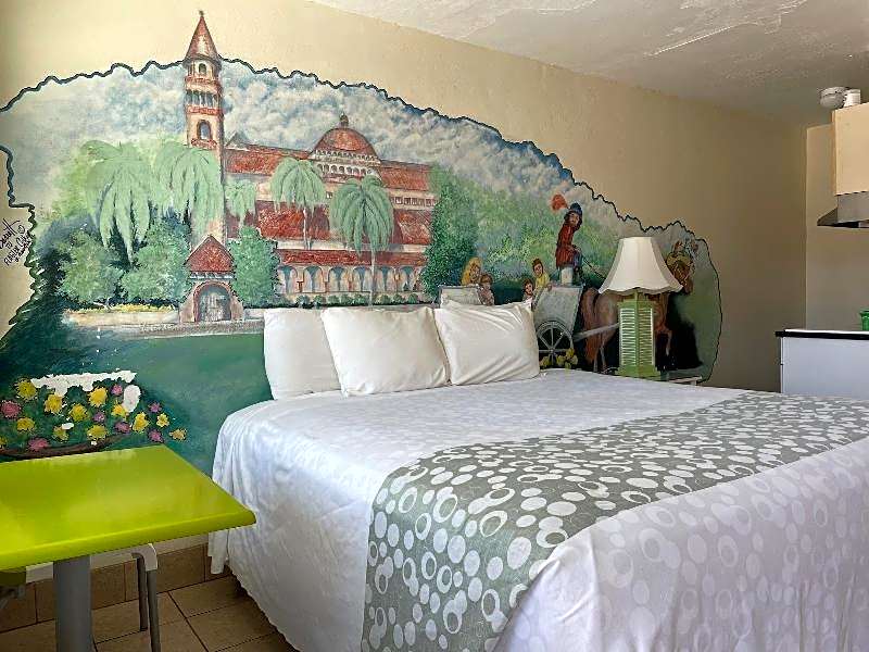 Magic Beach Motel