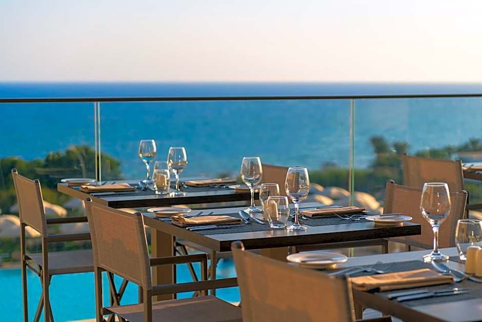 Amarande (Adults Only)