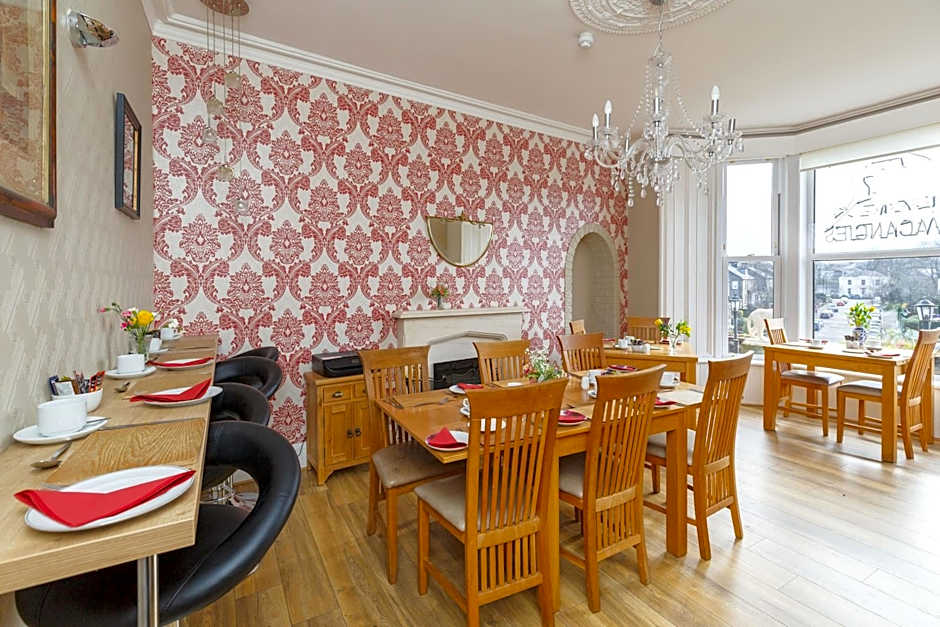 Castle Walk Bed & Breakfast