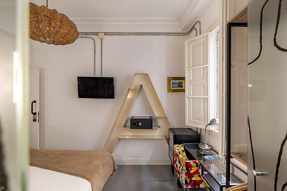 Antiguo Brondo Selfcheck-in Smart Rooms