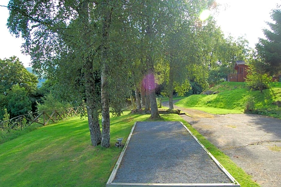 Luxury woodland Alder Lodge