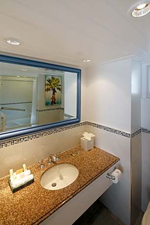 One Bedroom Oceanfront Suite