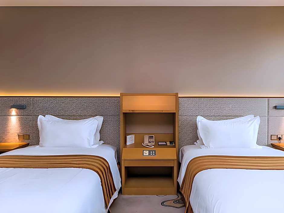 The Summit Hotel Zhongshan